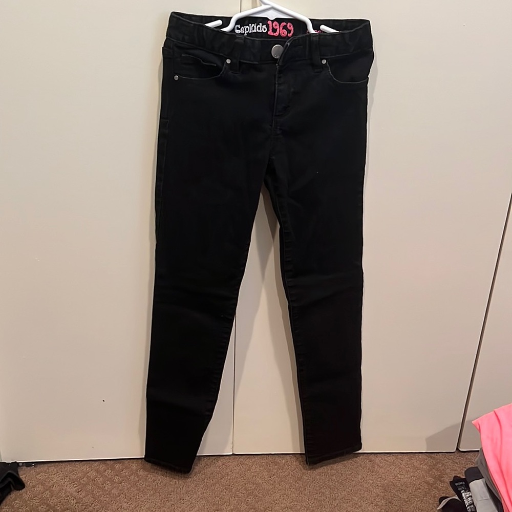 Kids plain black skinny jeans. Size: 10 slim